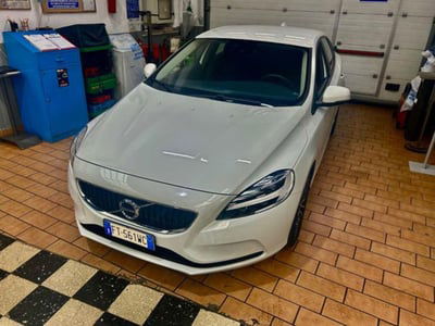 Volvo V40 T2 Business Plus usata