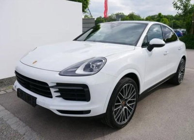 Porsche Cayenne Coupé 3.0 V6 (2)