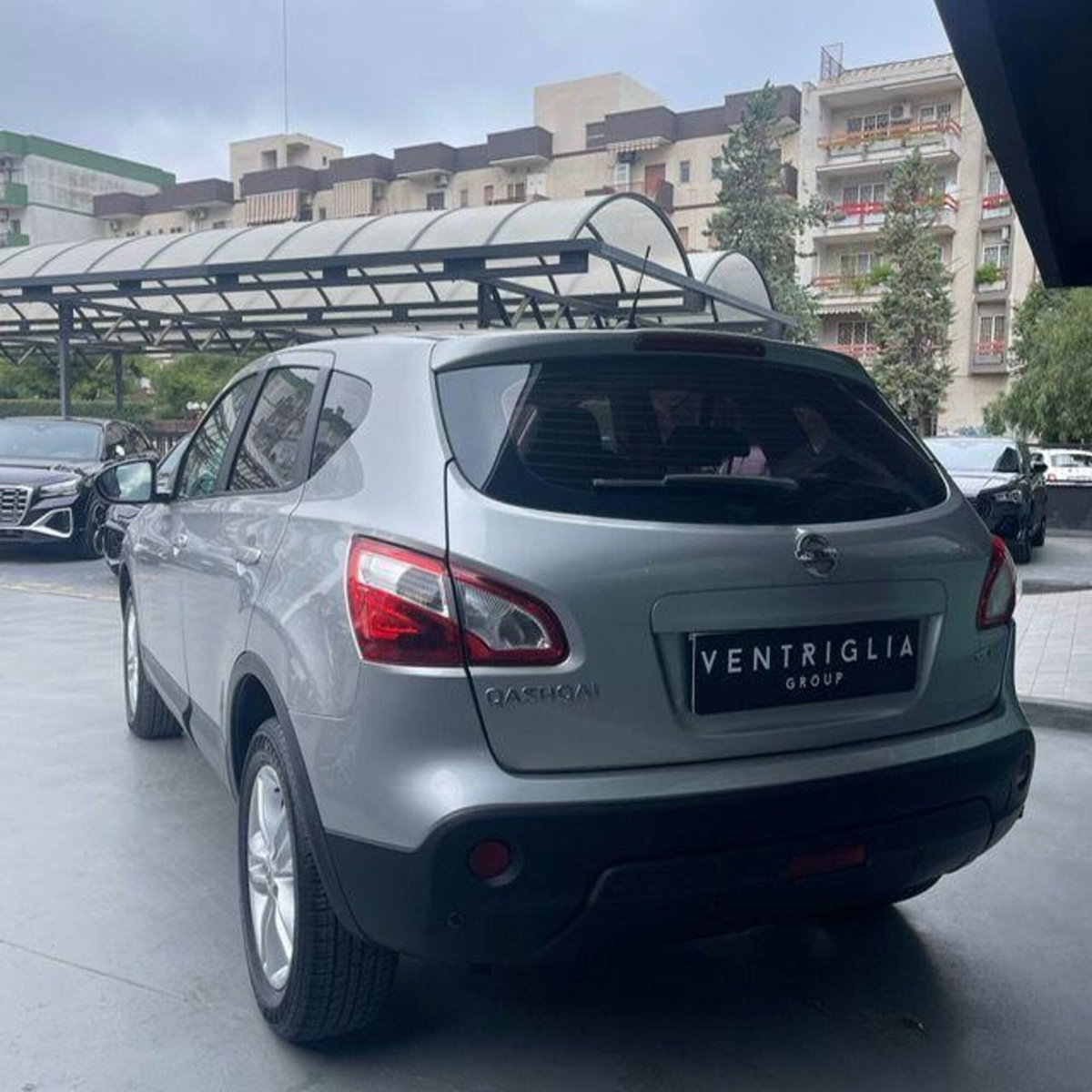 Nissan Qashqai 1.5 dCi DPF Acenta (2)