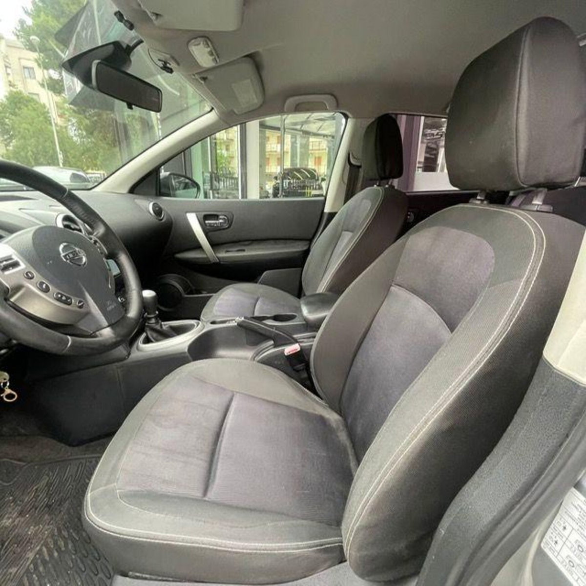 Nissan Qashqai 1.5 dCi DPF Acenta (6)