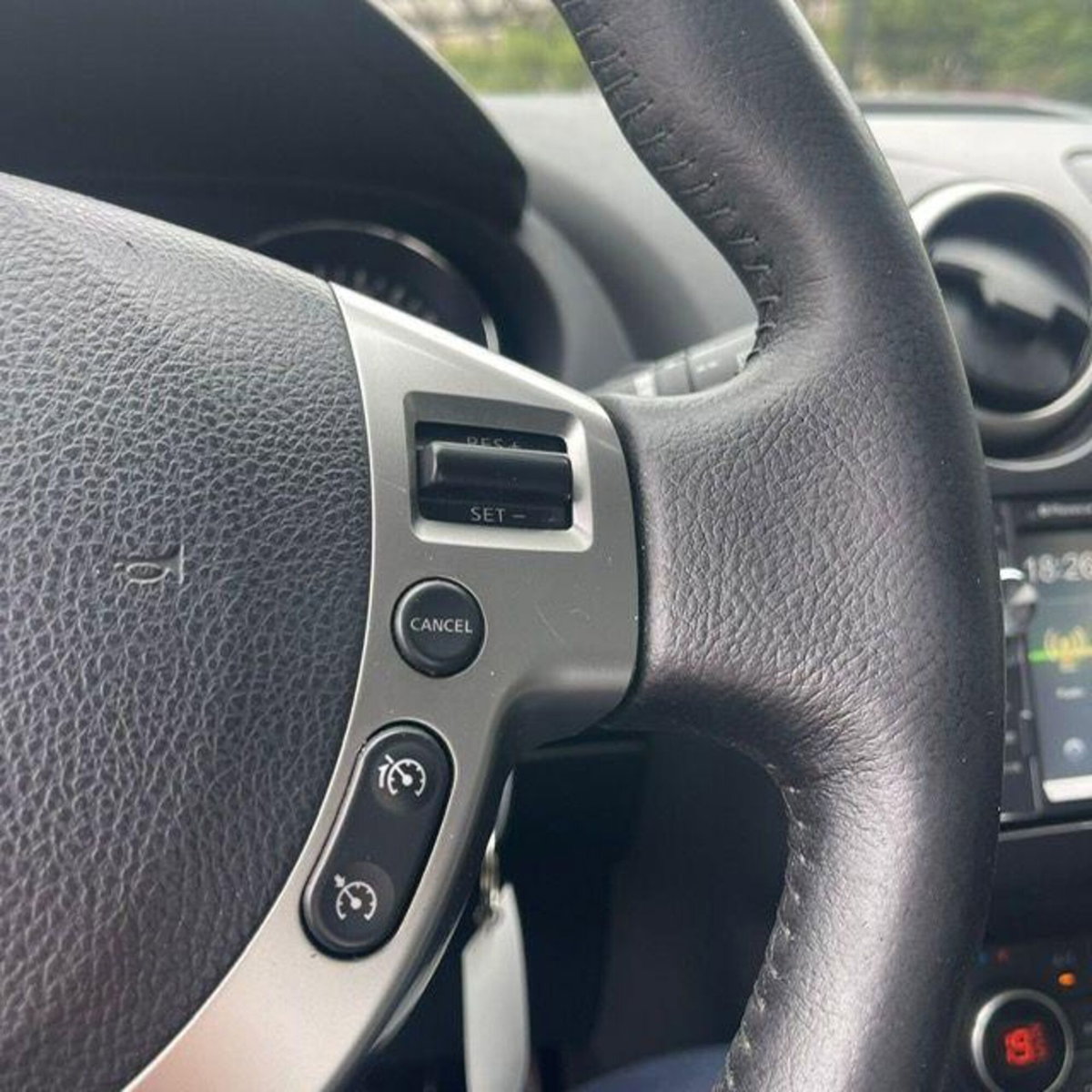 Nissan Qashqai 1.5 dCi DPF Acenta (9)
