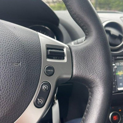 Nissan Qashqai 1.5 dCi DPF Acenta (9)
