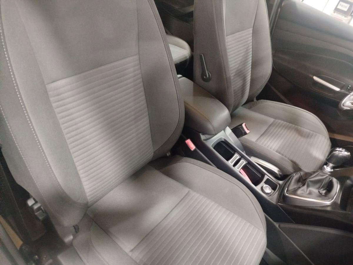 Ford C-Max 1.5 TDCi 120CV Powershift Start&Stop Titanium (12)