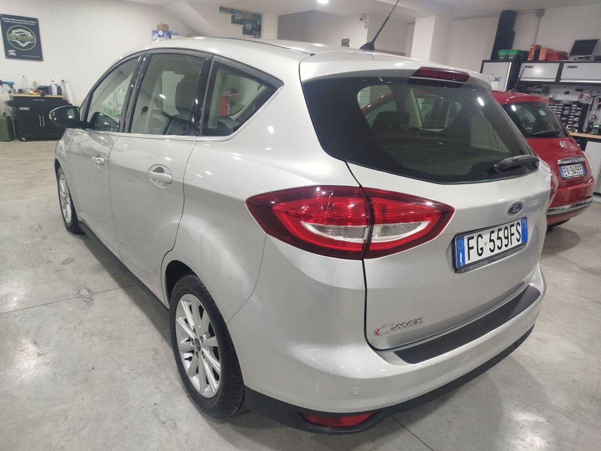 Ford C-Max 1.5 TDCi 120CV Powershift Start&Stop Titanium (7)