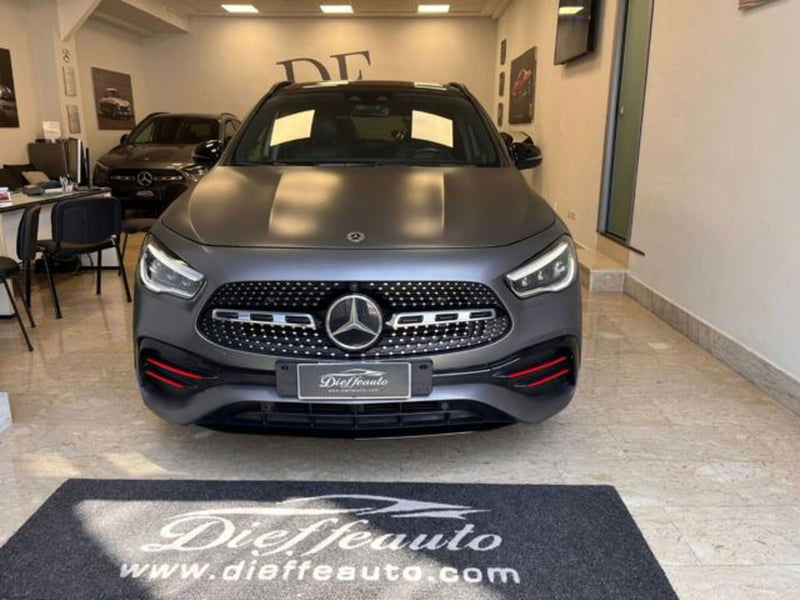 Mercedes-Benz GLA SUV 200 d Automatic Premium