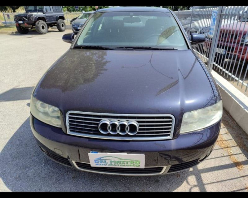 Audi A4 2.0 20V cat