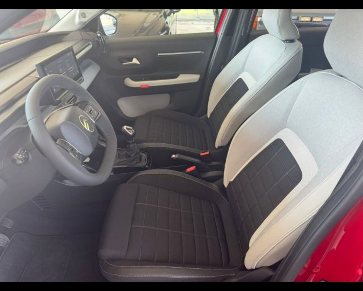 Citroen C3 1.2 puretech turbo Max 100cv s&s (12)