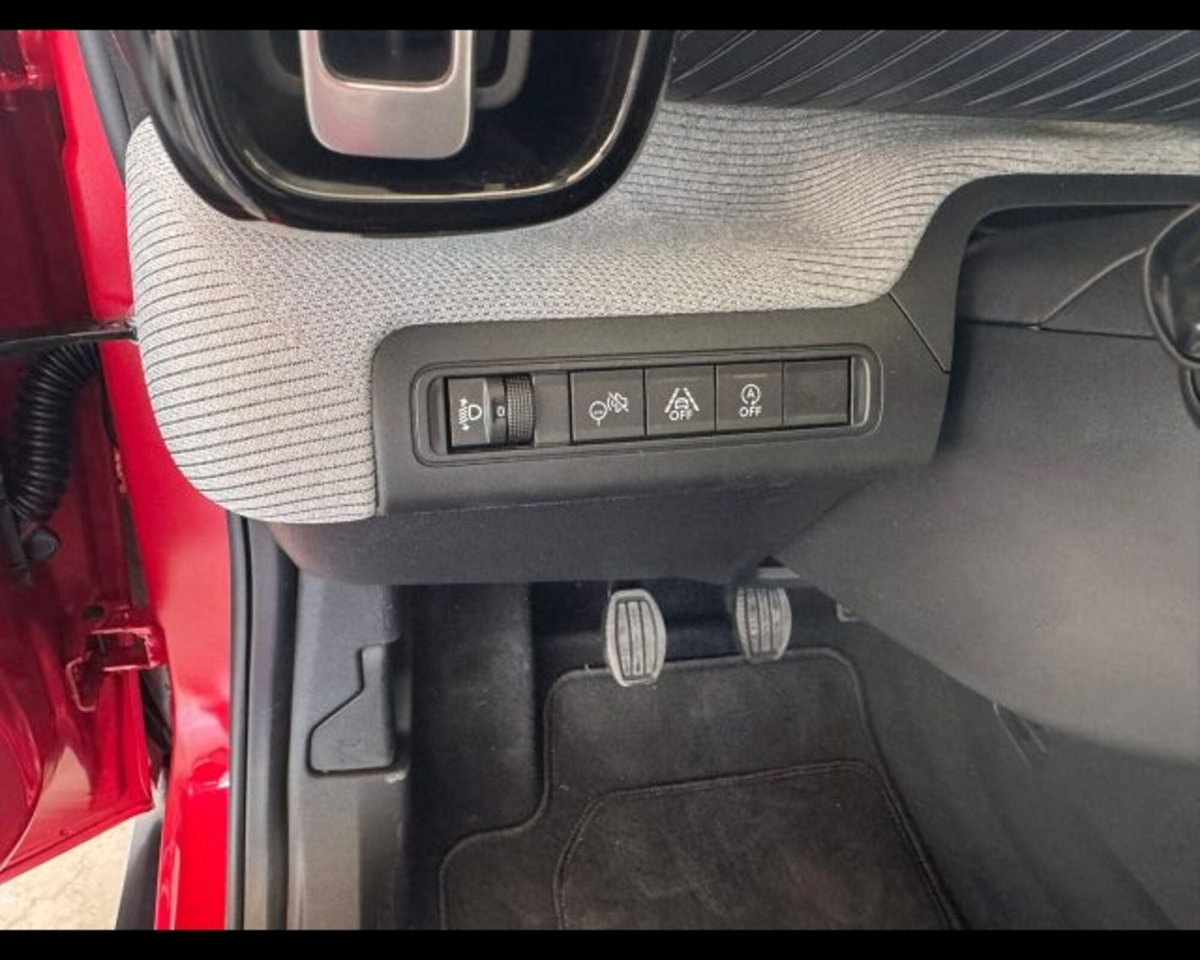Citroen C3 1.2 puretech turbo Max 100cv s&s (13)