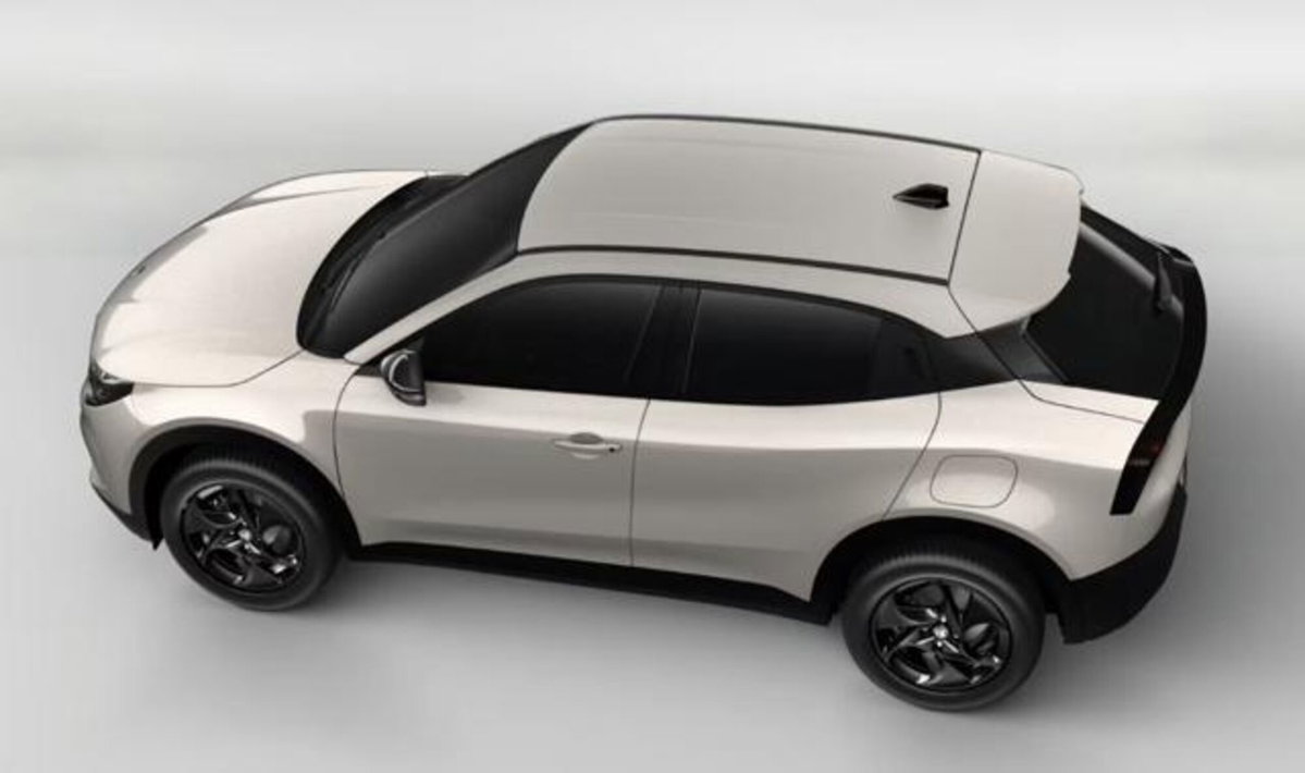 Alfa Romeo Junior 1.2 ibrida Q4 Edizione Luna Rossa 145cv edct6 (3)
