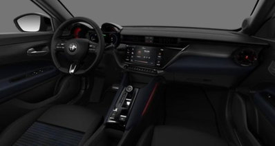 Alfa Romeo Junior 1.2 ibrida Q4 Intensa 145cv edct6 (7)