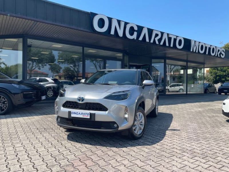 Toyota Yaris Cross 1.5h GR Sport Black Sky fwd 116cv e-cvt