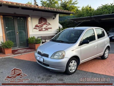 Toyota Yaris 16V cat 5 porte Sol usata
