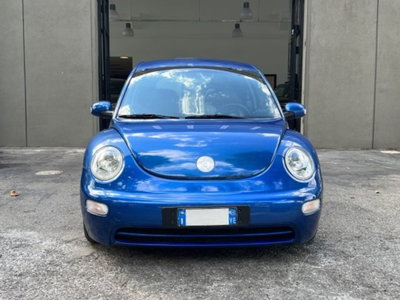 Volkswagen New Beetle TDI 101CV (2)