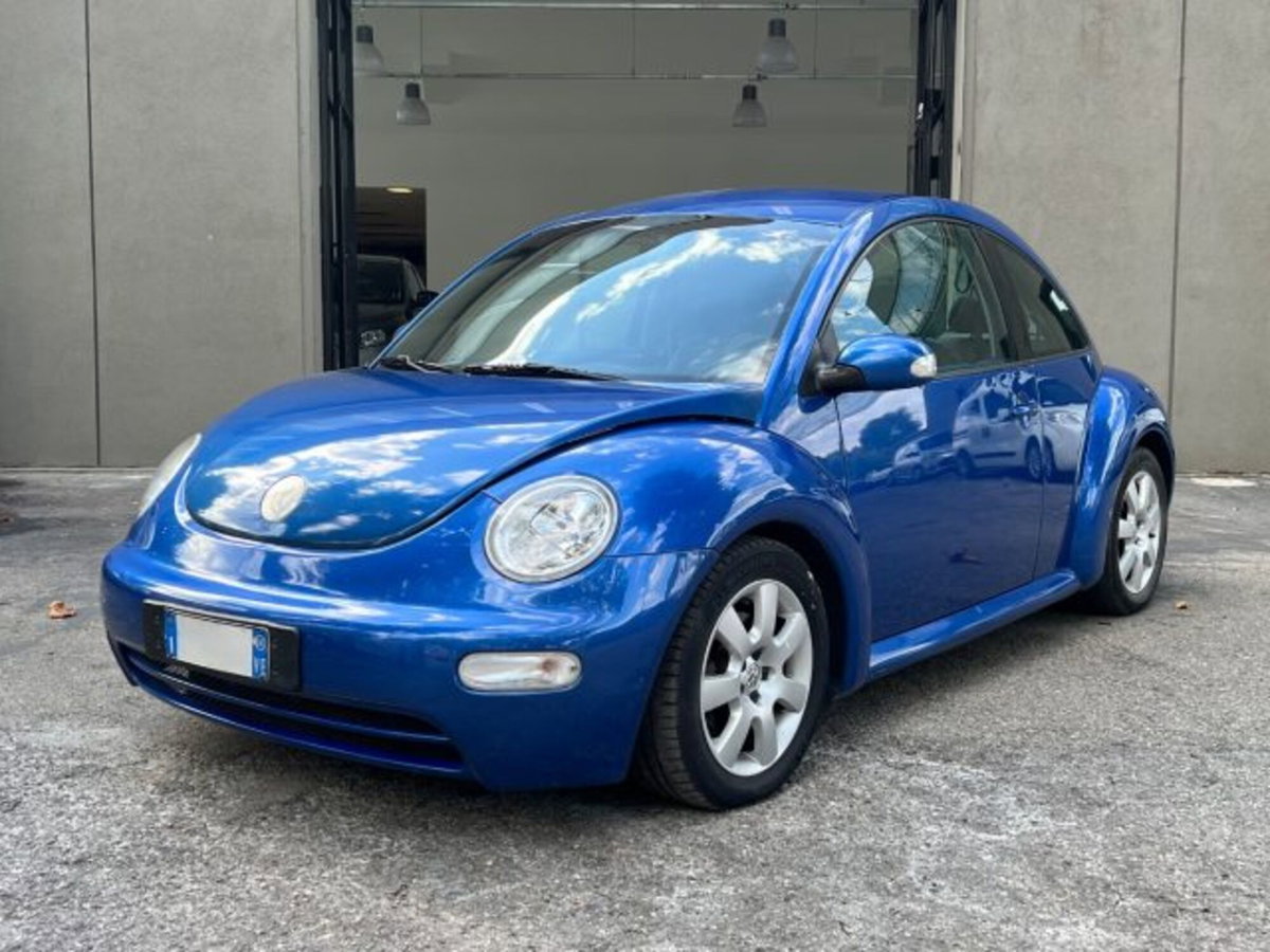 Volkswagen New Beetle TDI 101CV (3)