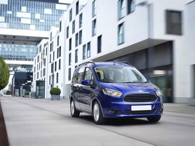 Ford Tourneo Courier 1.5 TDCI 75 CV Titanium usata