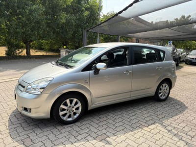 Toyota Corolla Verso 2.0 16V D-4D Sol usata