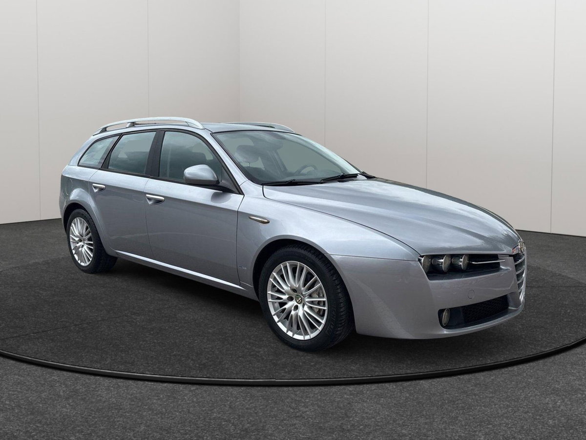 Alfa Romeo 159 SportWagon 1.9 JTDm 150CV Sportwagon Distinctive Q-Tronic (8)