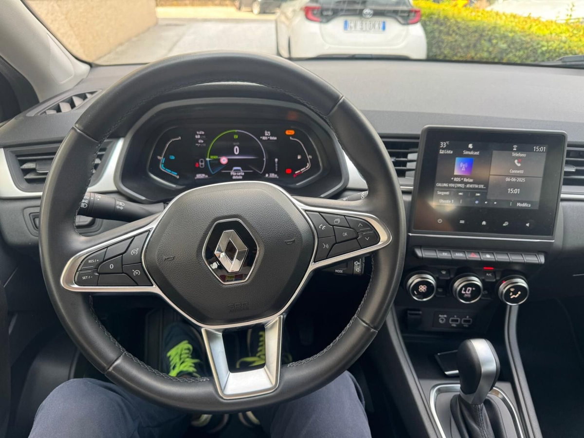 Renault Captur Full Hybrid E-Tech 145 CV Initiale Paris (10)