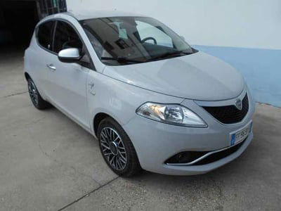 Lancia Ypsilon 1.2 69 CV 5 porte GPL Ecochic Mya usata