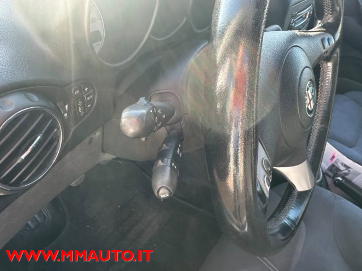 Alfa Romeo GT 1.8 16V TS Progression (11)