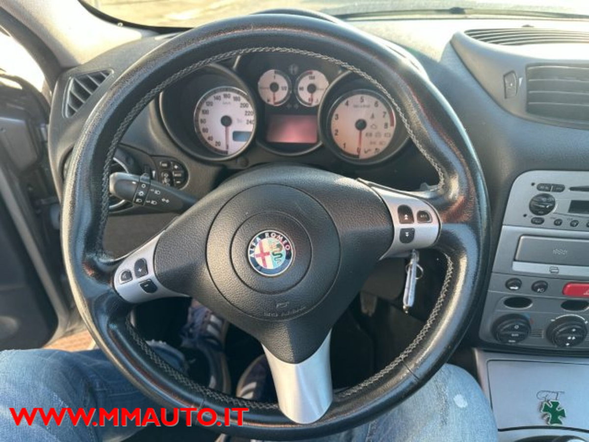 Alfa Romeo GT 1.8 16V TS Progression (12)
