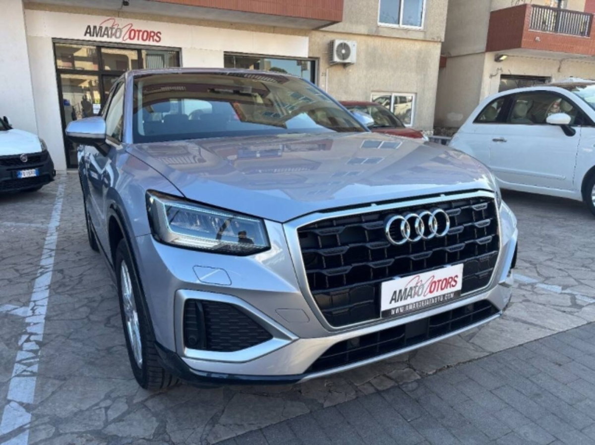 Audi Q2 35 1.5 tfsi Business Advanced s-tronic (4)