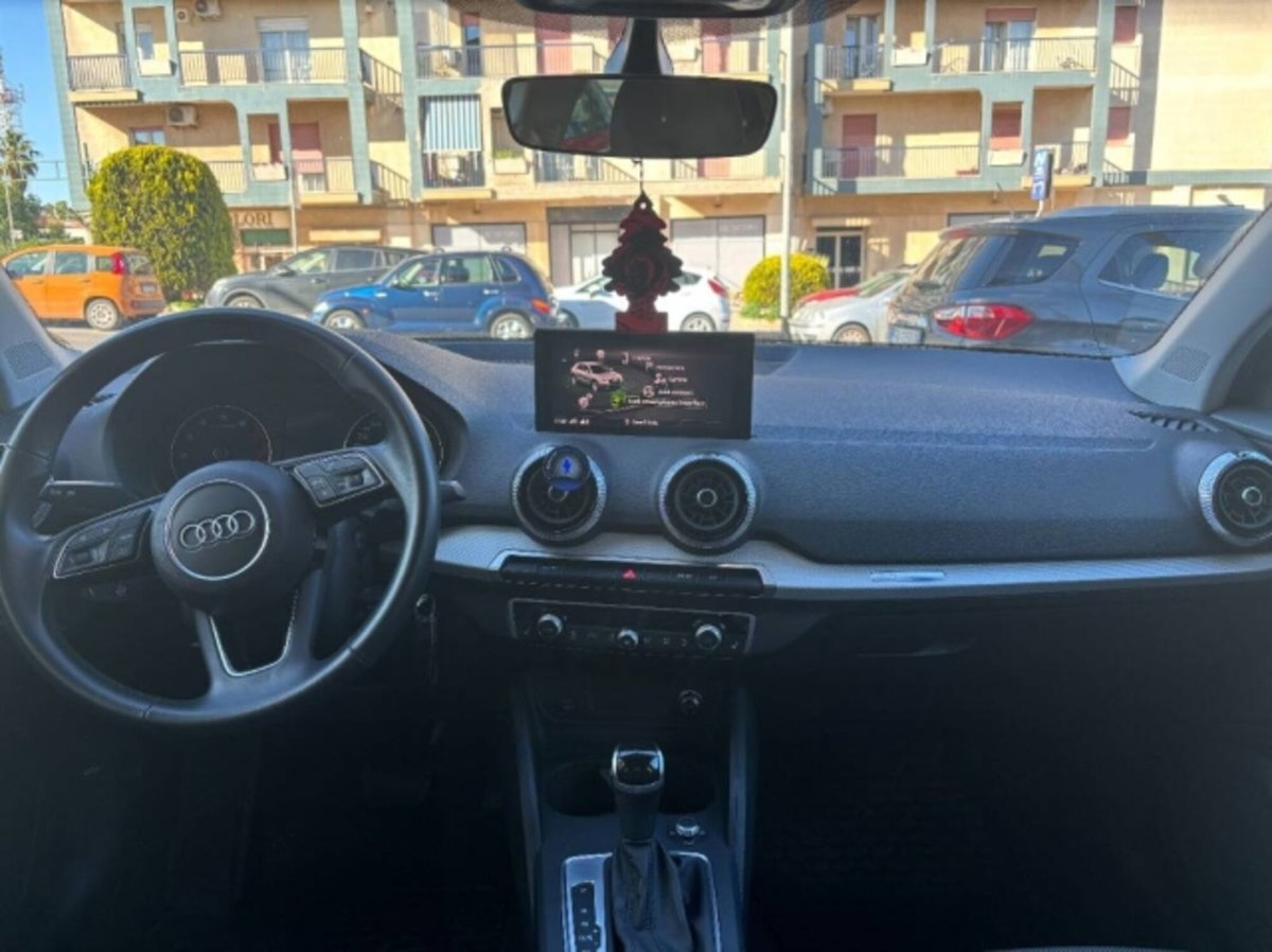 Audi Q2 35 1.5 tfsi Business Advanced s-tronic (8)