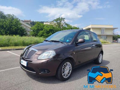 Lancia Ypsilon 1.2 Versus usata