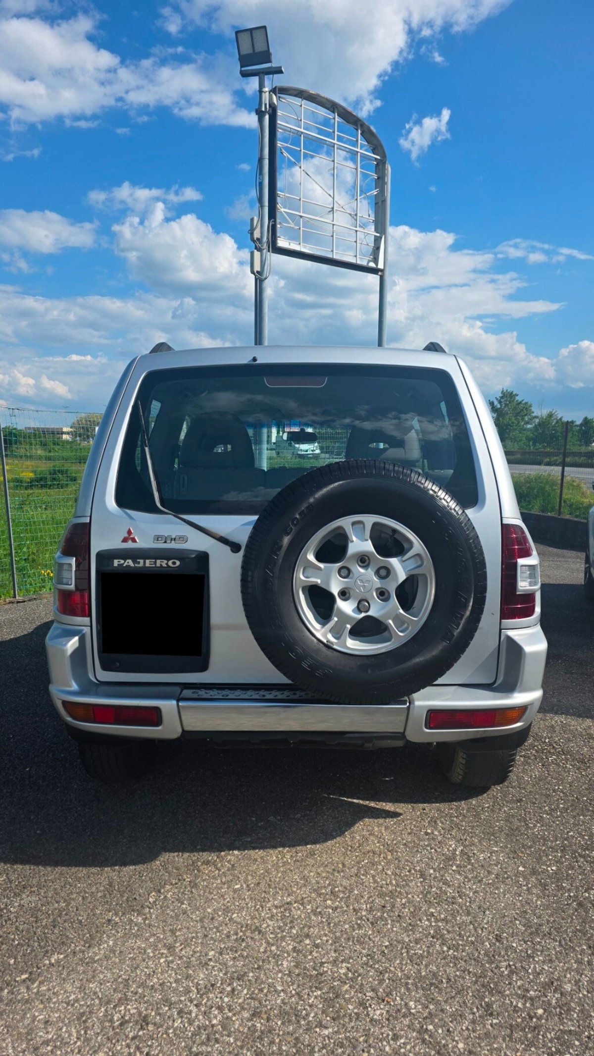 Mitsubishi Pajero 3.2 16V DI-D 3p. GLX (5)