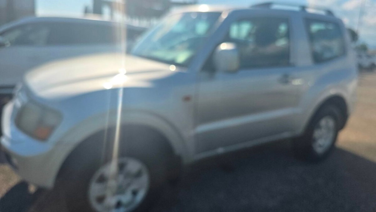 Mitsubishi Pajero 3.2 16V DI-D 3p. GLX (7)