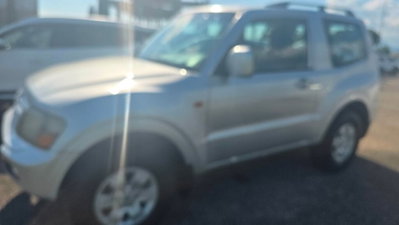 Mitsubishi Pajero 3.2 16V DI-D 3p. GLX (7)