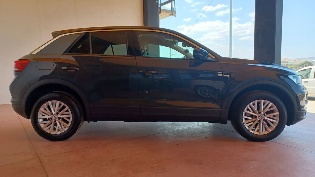 Volkswagen T-Roc 1.6 TDI SCR Advanced BlueMotion Technology (8)