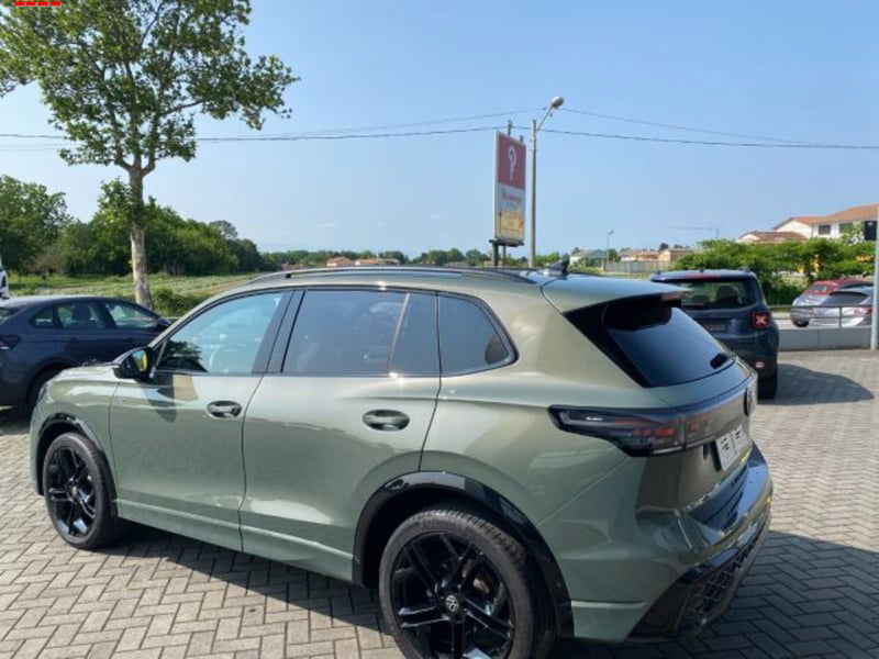 Volkswagen Tiguan 2.0 TDI 150 CV SCR DSG 4MOTION R-Line