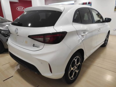 Mg MG3 1.5 Standard (10)