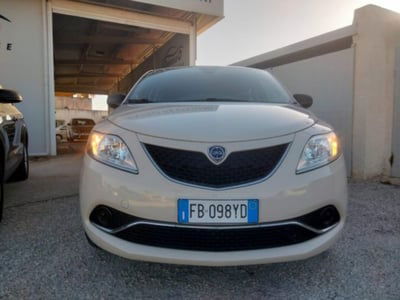 Lancia Ypsilon 1.2 69 CV 5 porte Gold usata