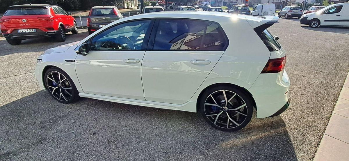Volkswagen Golf R 2.0 TSI DSG 4MOTION 5p. BMT (2)