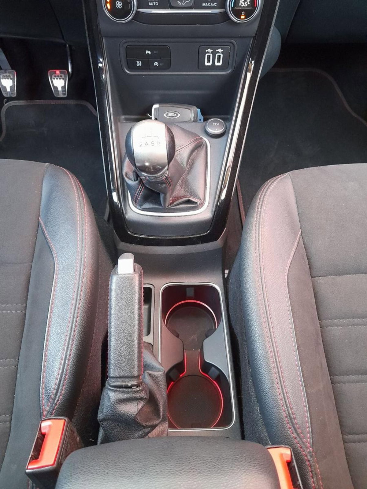 Ford EcoSport 1.0 EcoBoost 125 CV Start&Stop aut. ST-Line Plus (15)