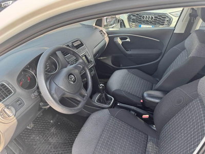 Volkswagen Polo 1.4 TDI 5p. Comfortline BlueMotion Technology (12)