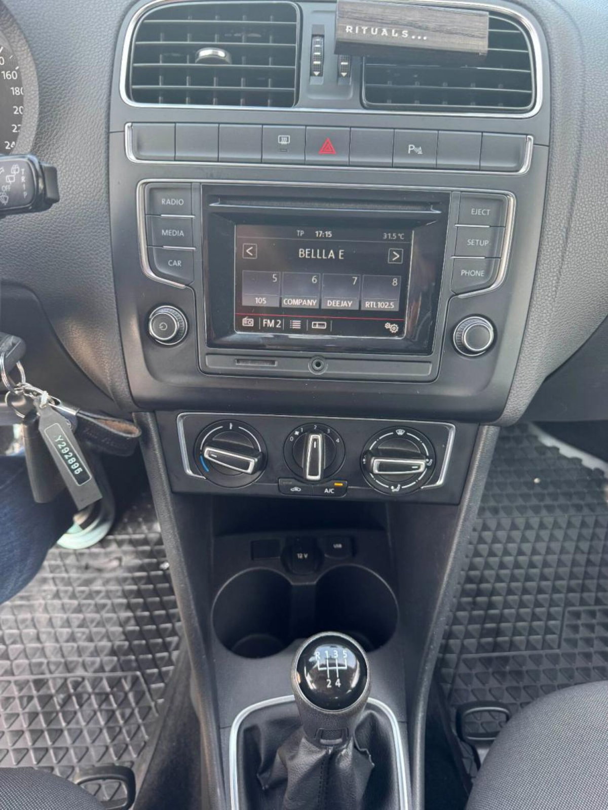 Volkswagen Polo 1.4 TDI 5p. Comfortline BlueMotion Technology (13)