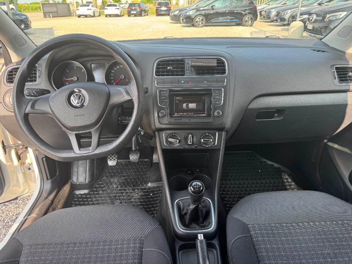 Volkswagen Polo 1.4 TDI 5p. Comfortline BlueMotion Technology (7)