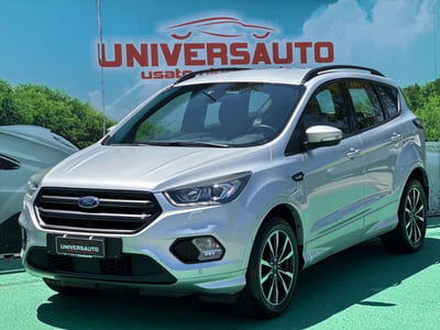 Ford Kuga 2.0 TDCI 150 CV S&S 4WD Powershift ST-Line usata