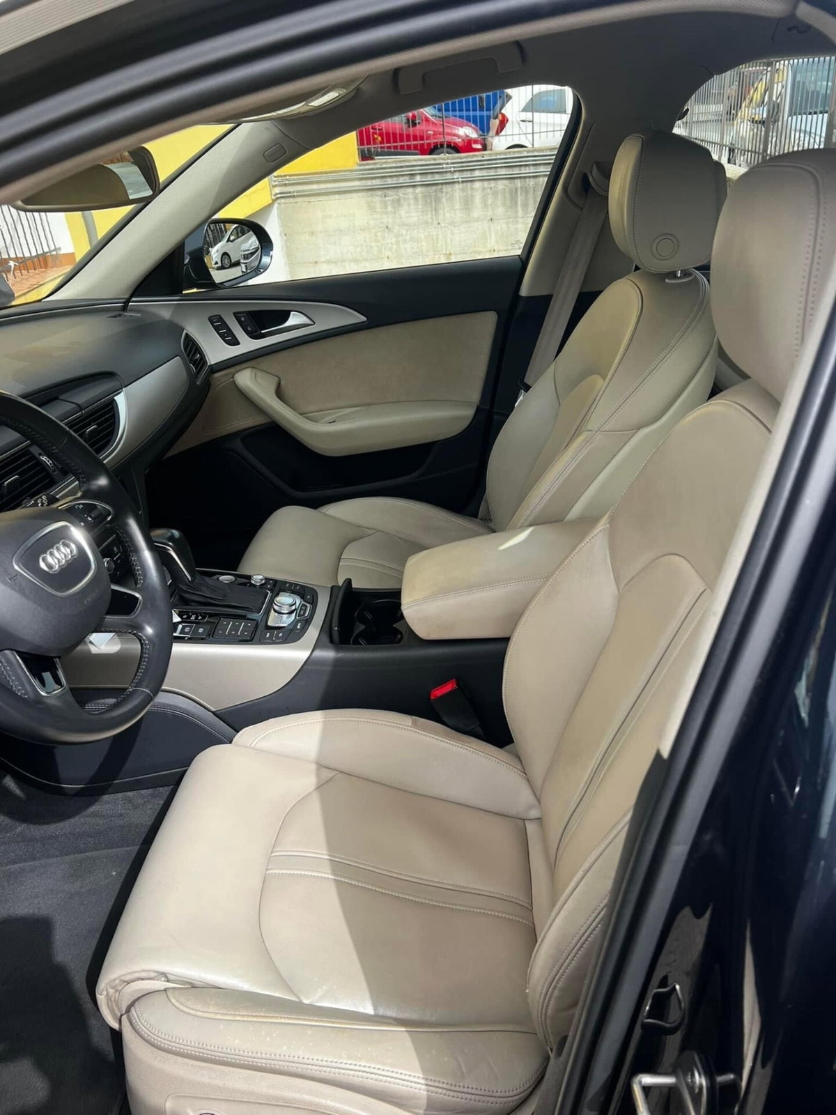 Audi A6 Avant 2.0 TDI 190 CV ultra S tronic Business (15)