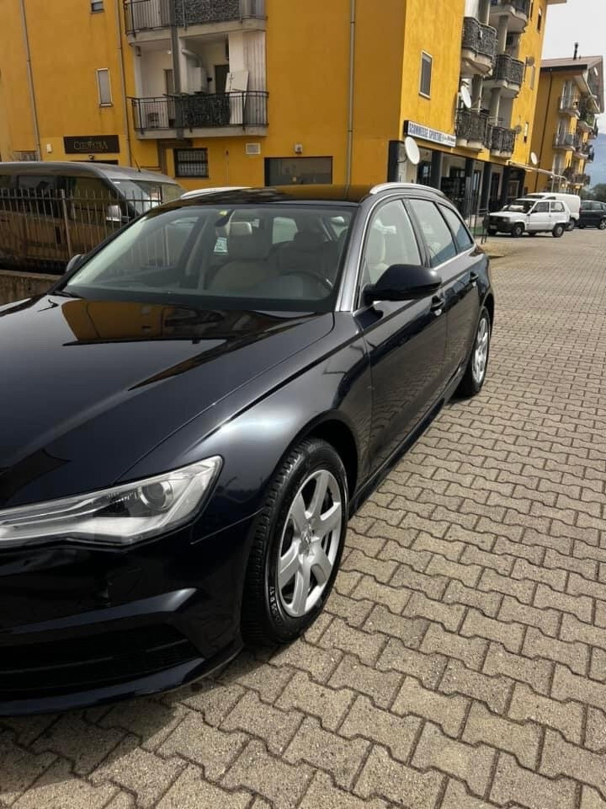 Audi A6 Avant 2.0 TDI 190 CV ultra S tronic Business (5)