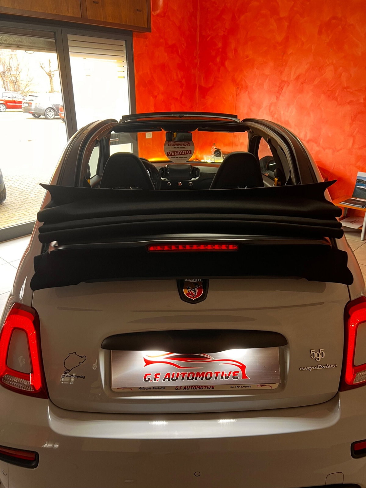 Abarth 595 Cabrio 595 C 1.4 Turbo T-Jet 180 CV Competizione (19)