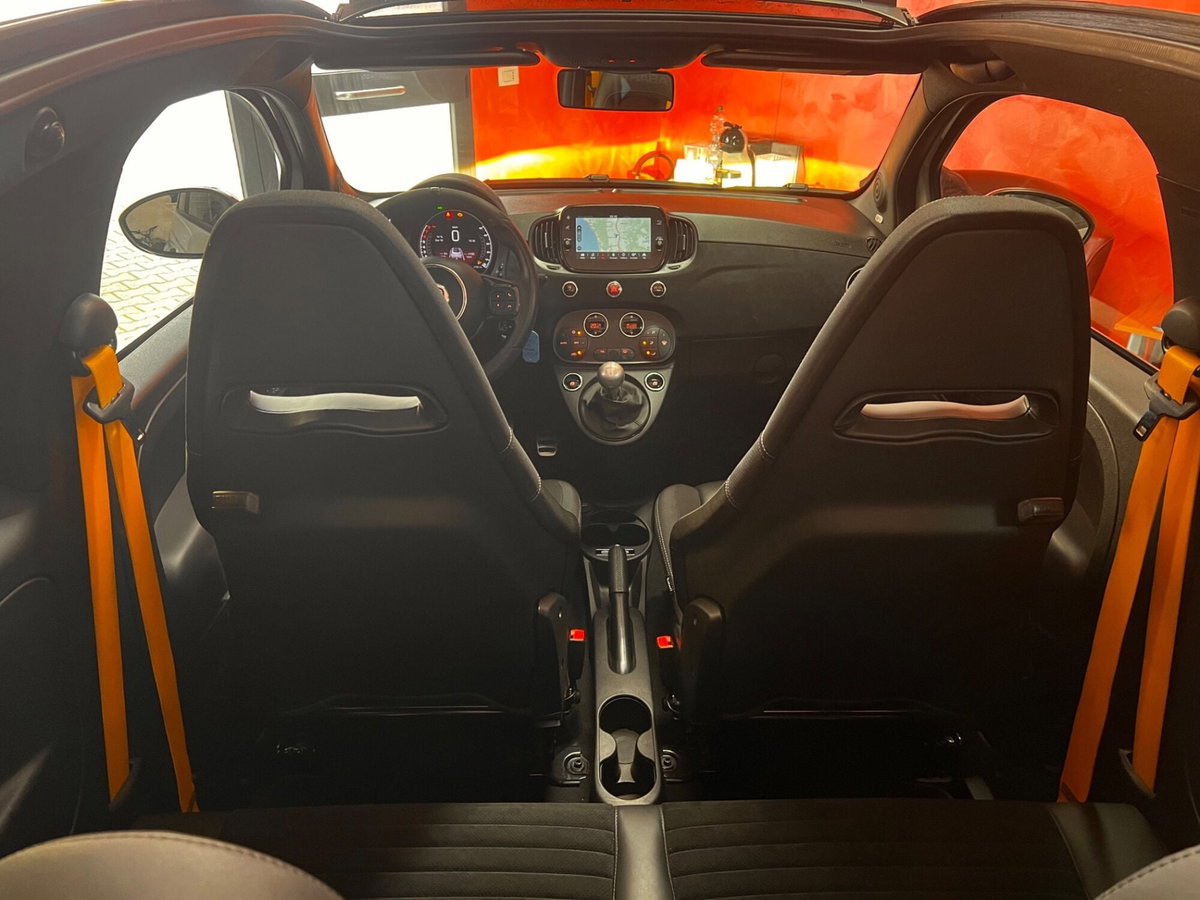 Abarth 595 Cabrio 595 C 1.4 Turbo T-Jet 180 CV Competizione (20)