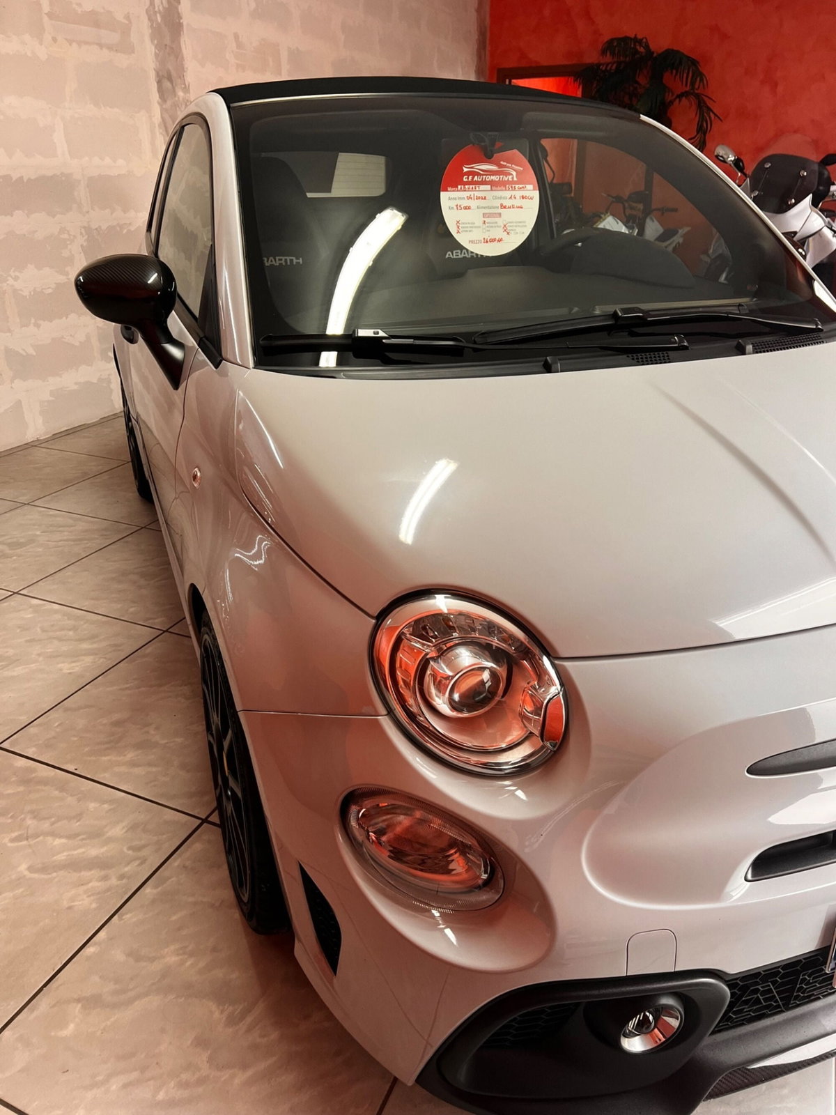 Abarth 595 Cabrio 595 C 1.4 Turbo T-Jet 180 CV Competizione (5)
