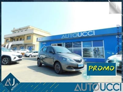 Lancia Ypsilon 1.0 FireFly 5 porte S&S Hybrid Gold Plus usata