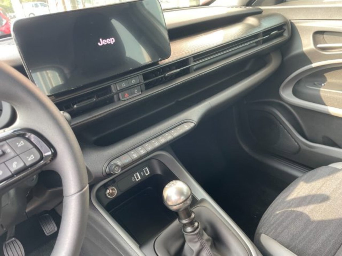 Jeep Avenger 1.2 turbo Longitude fwd 100cv (11)
