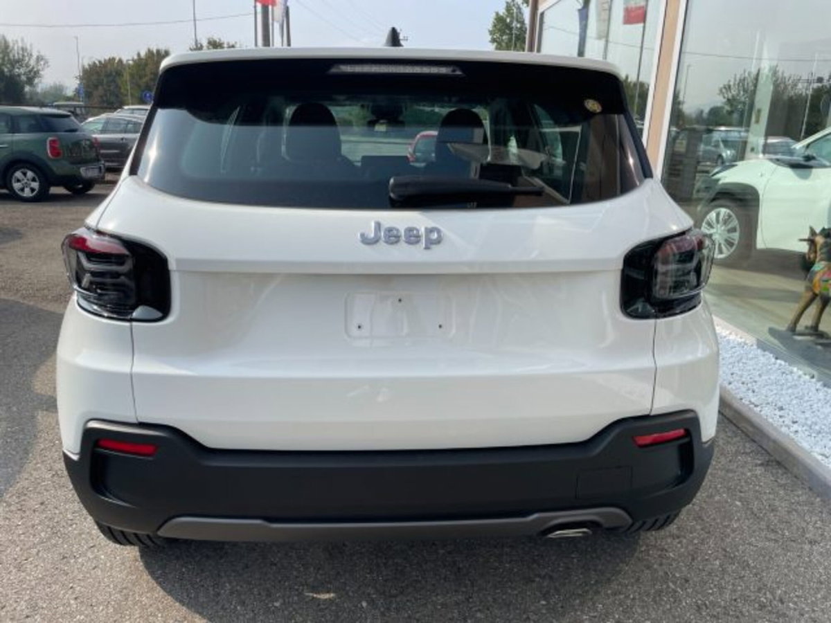 Jeep Avenger 1.2 turbo Longitude fwd 100cv (6)