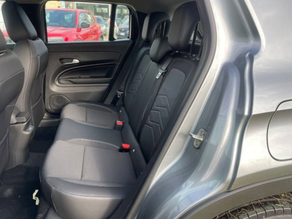 Jeep Avenger 1.2 turbo Altitude fwd 100cv (11)